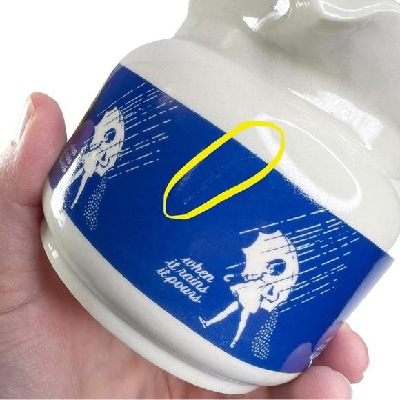 Lot Of 2 Vintage Morton Salt Creamer Jugs Pitchers - Picture 8 of 10